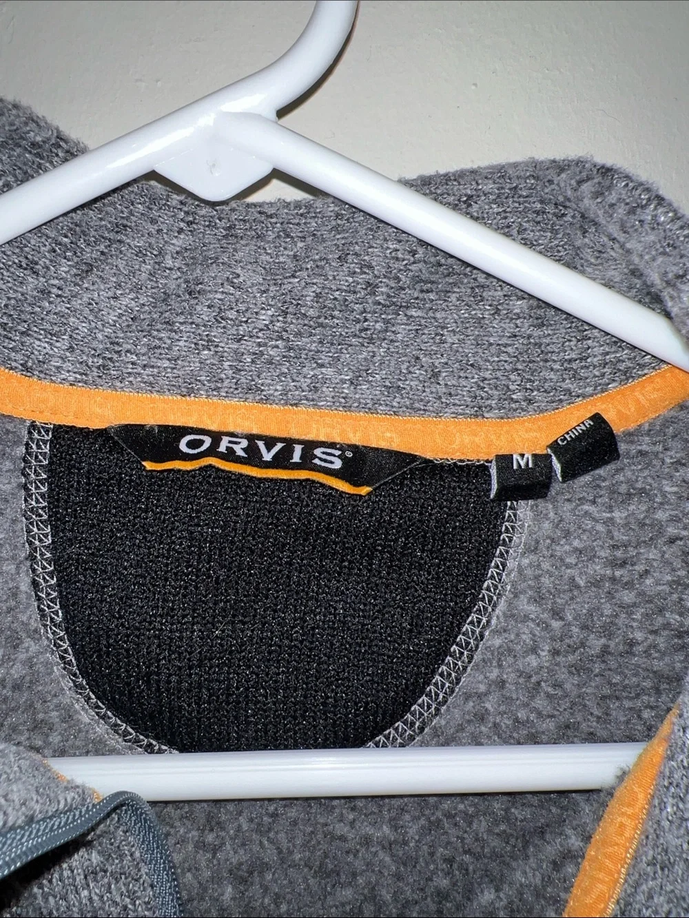 Orvis Men's Heather Gray Half-Zip Pullover
